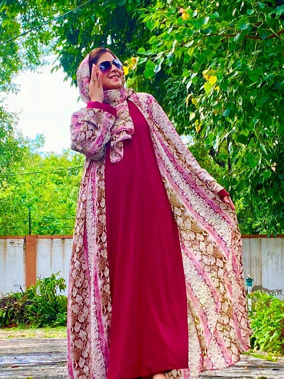 maroon elegant abaya